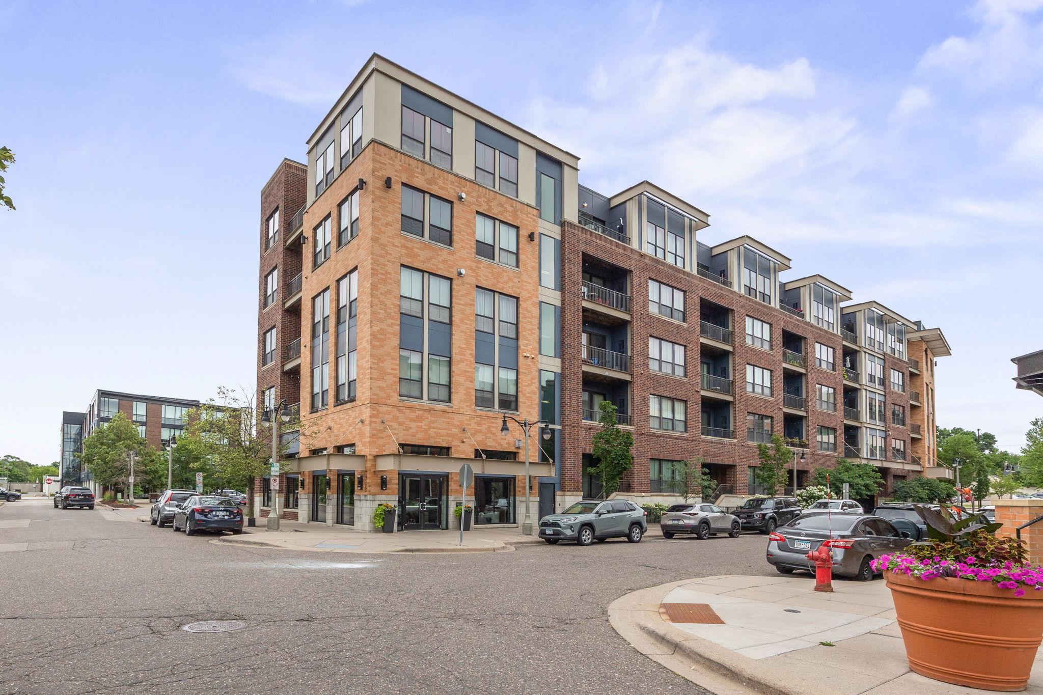 4525 Park Commons Drive 216 — photo