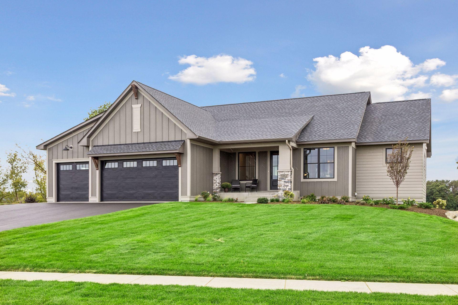 1053 Hart Lake Avenue — photo