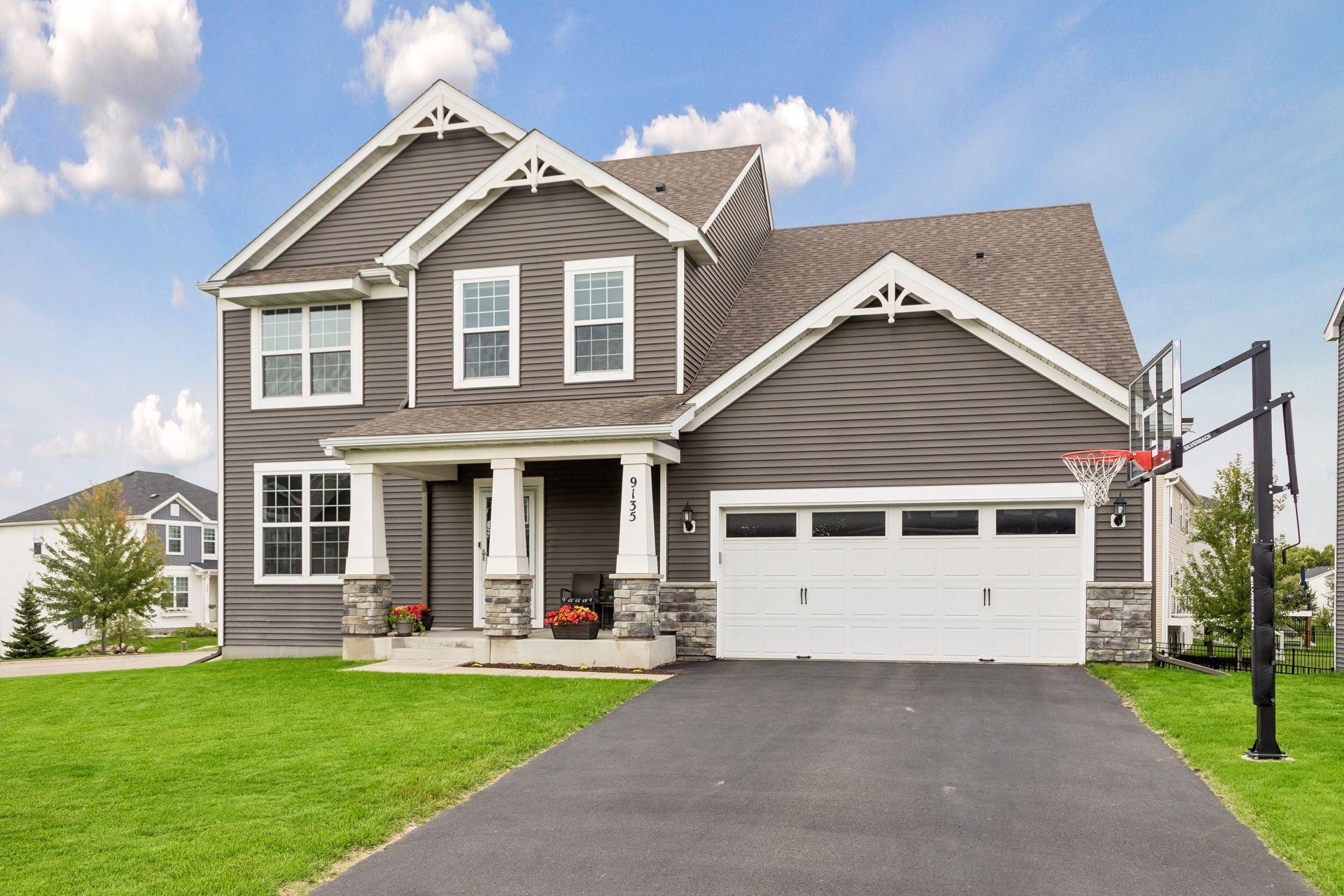 9135 Lighthouse Lane — photo