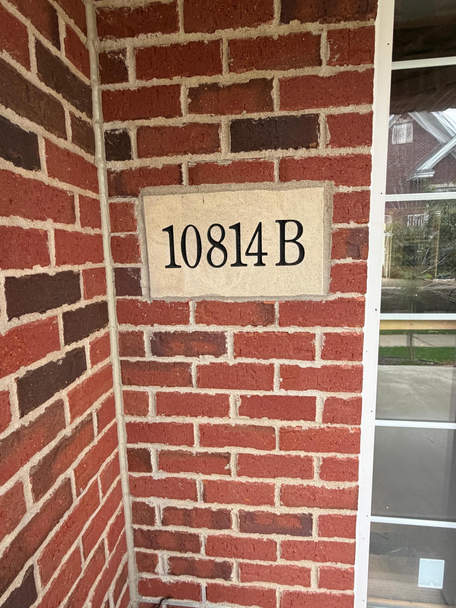 10814 Falling Water Lane B — photo