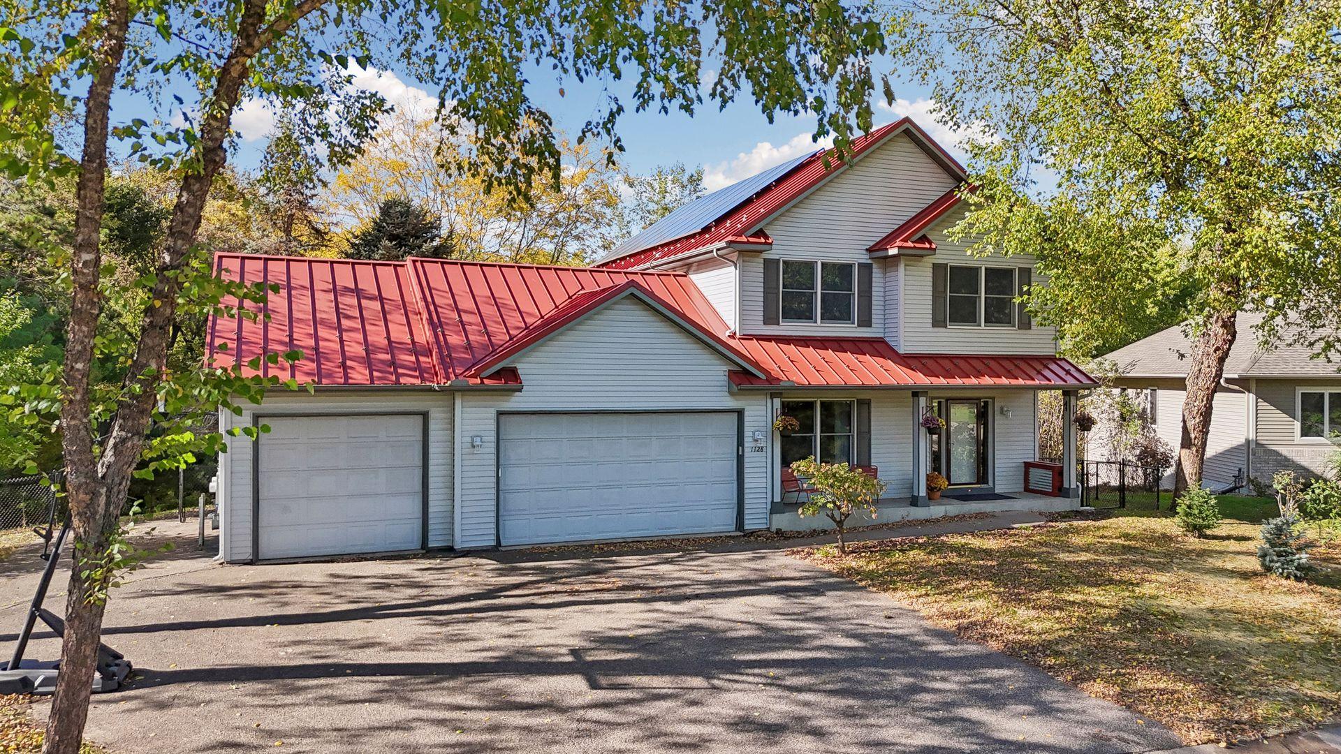 1128 Creekside Circle — photo