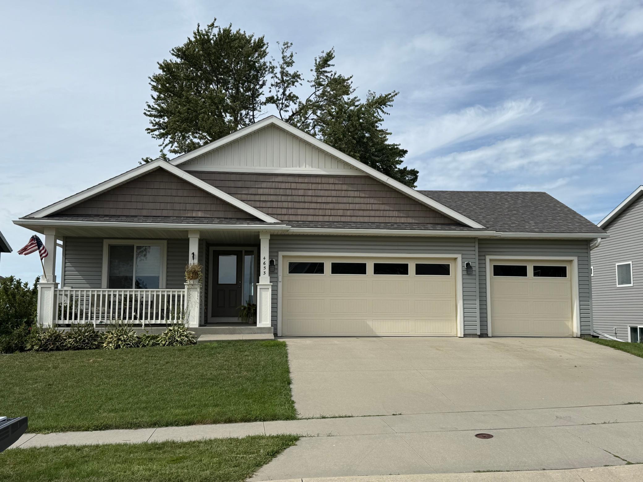 4653 Alan Lane NW — photo