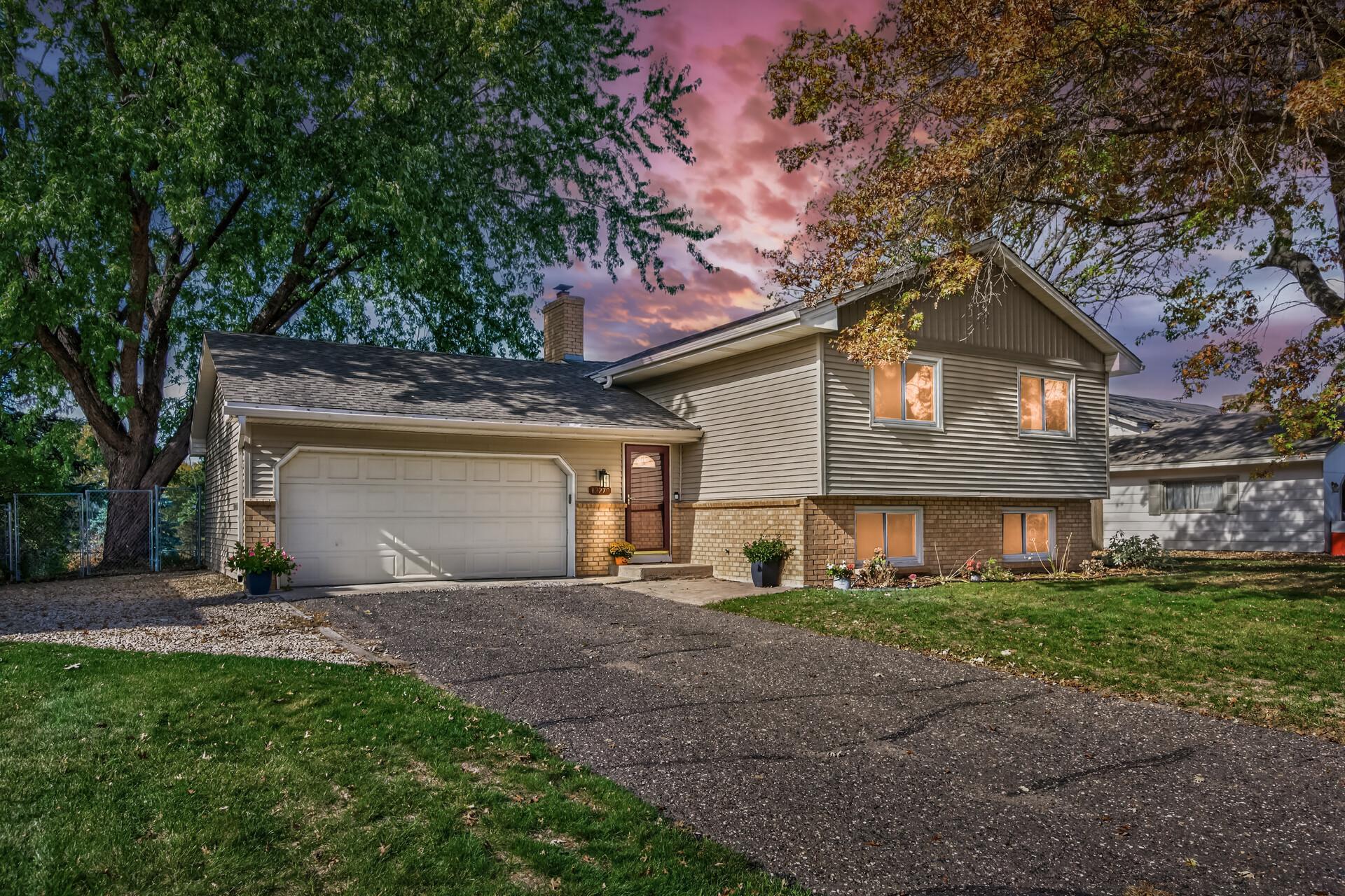 13270 Davenport Street NE — photo