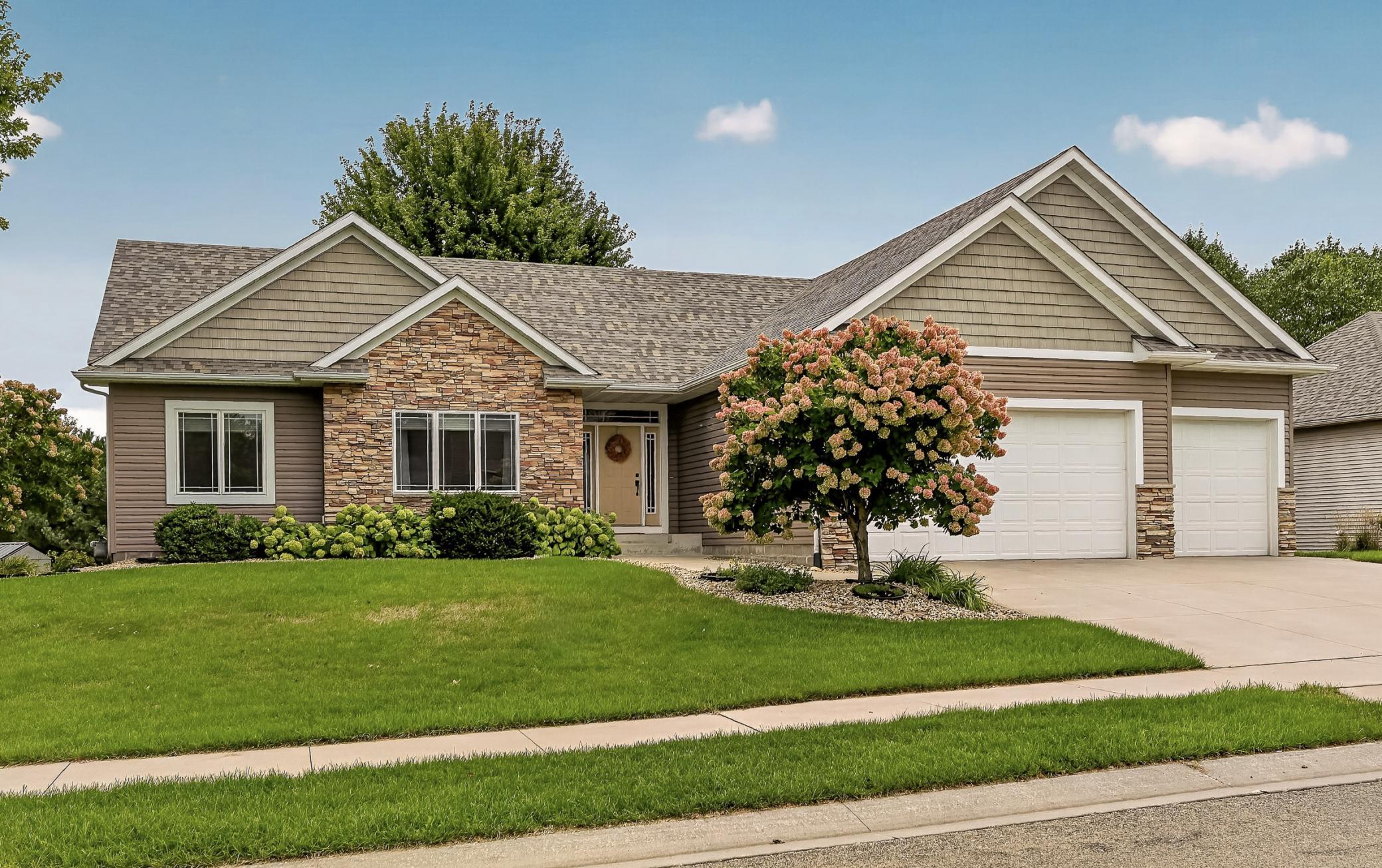 5048 Scenic View Drive SW — photo