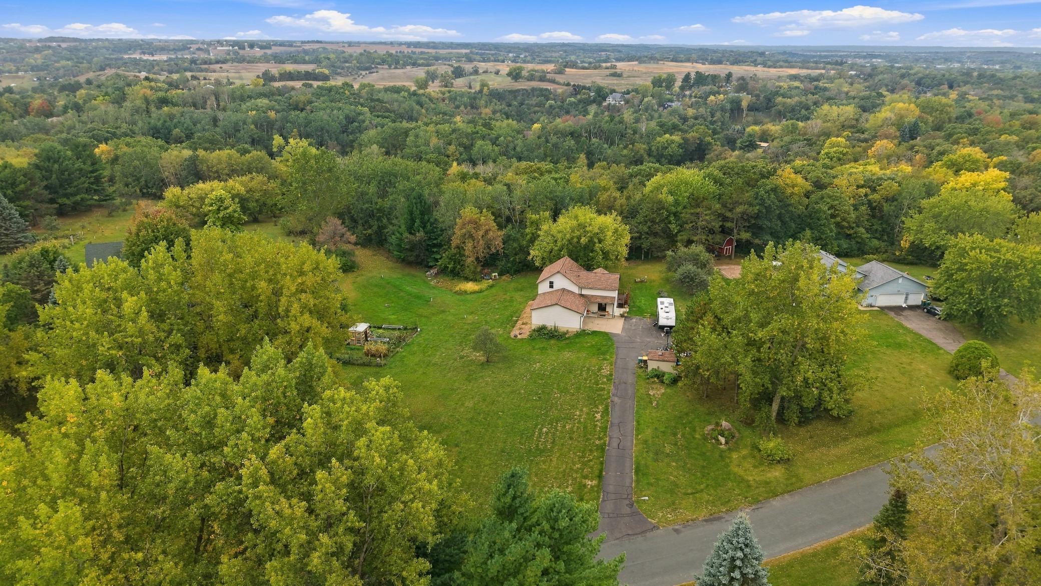 858 Bradley Drive — photo