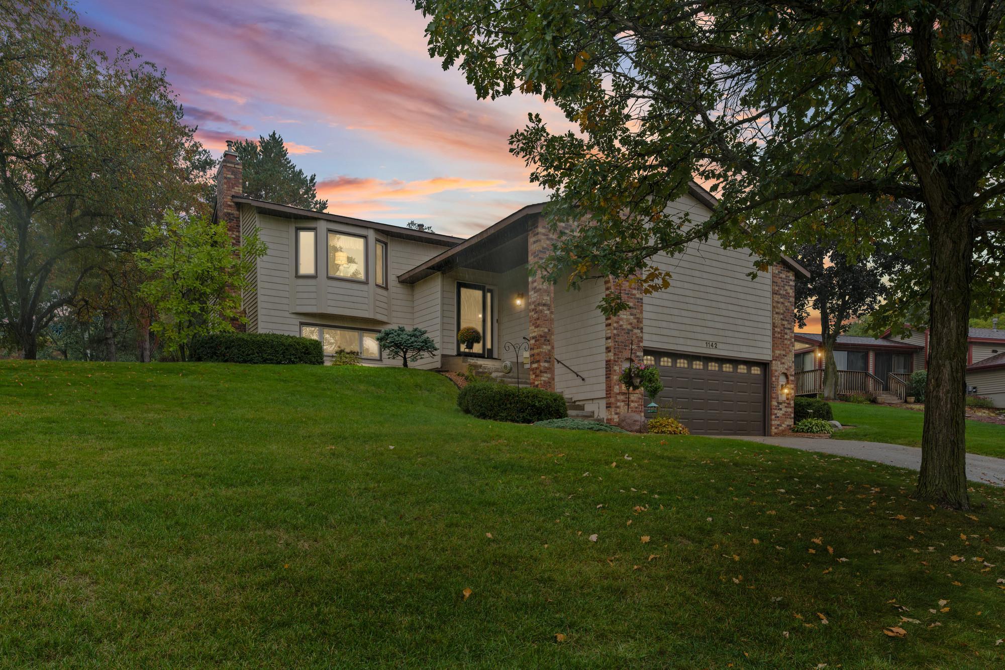 1142 Parkview Lane — photo