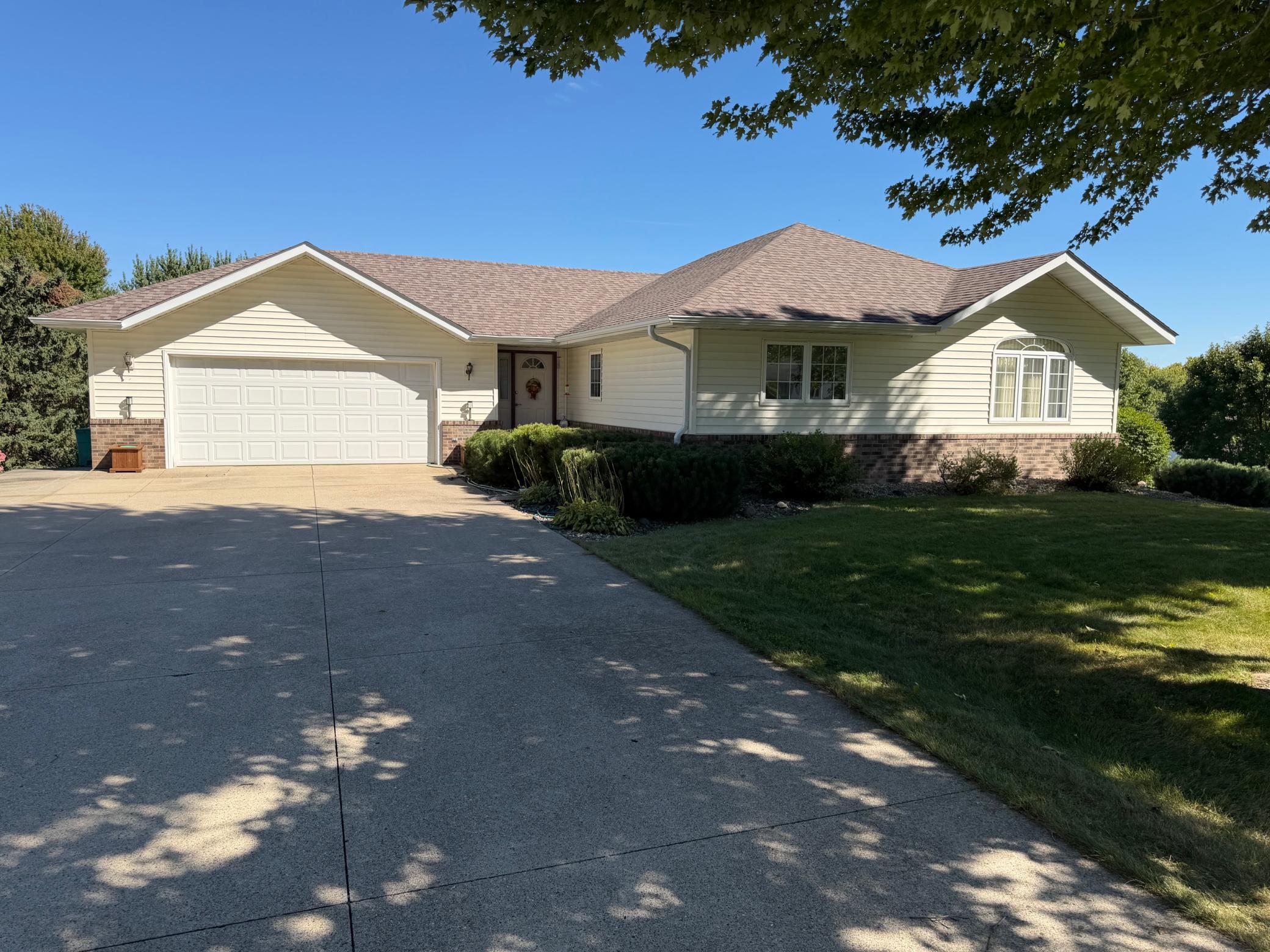 34418 Woodville Boulevard — photo