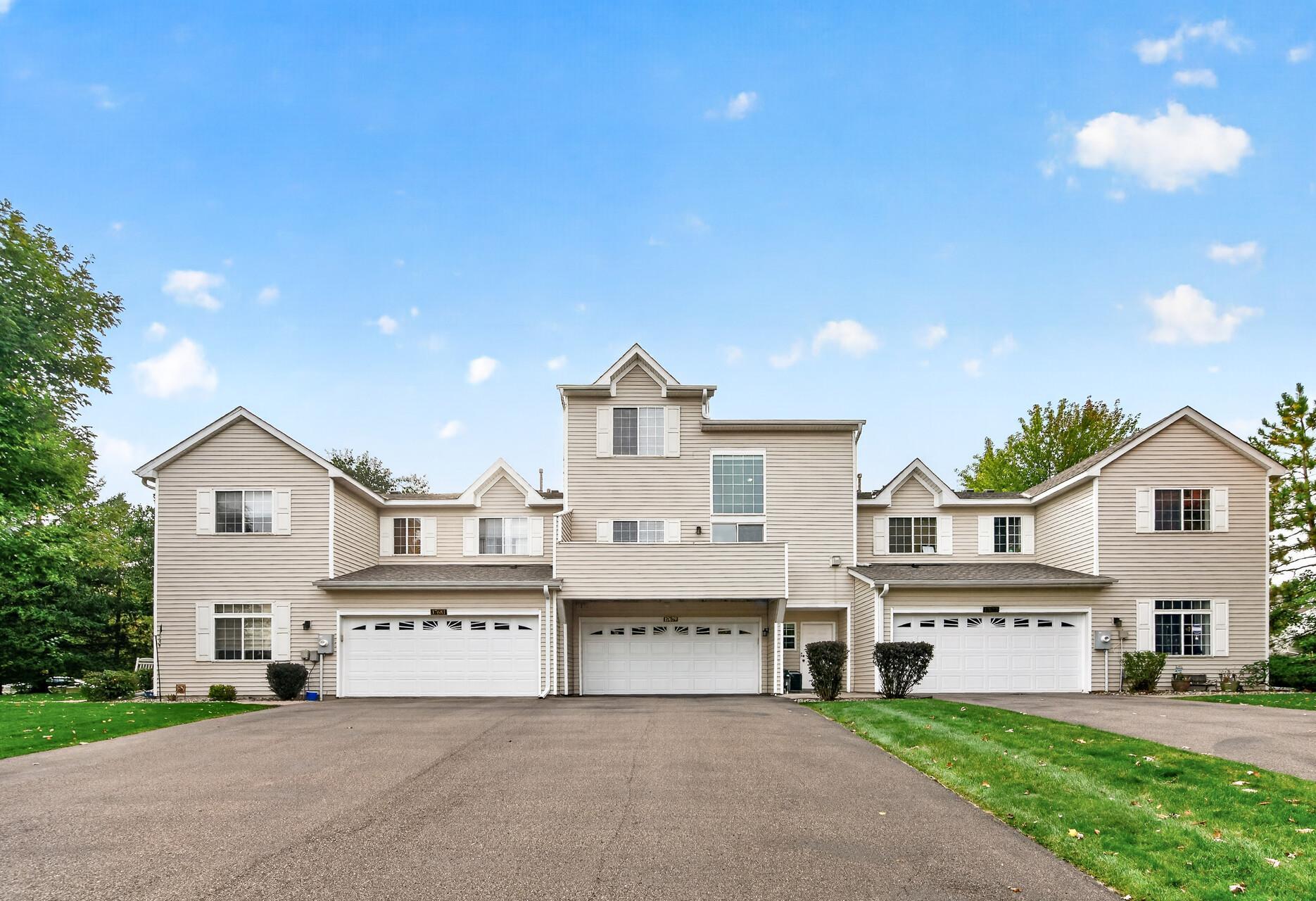 17679 Hackberry Court — photo