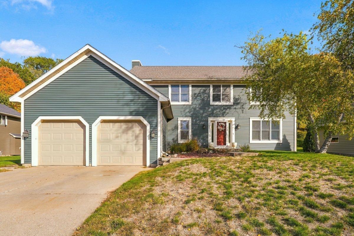 1497 Golf View Drive — photo