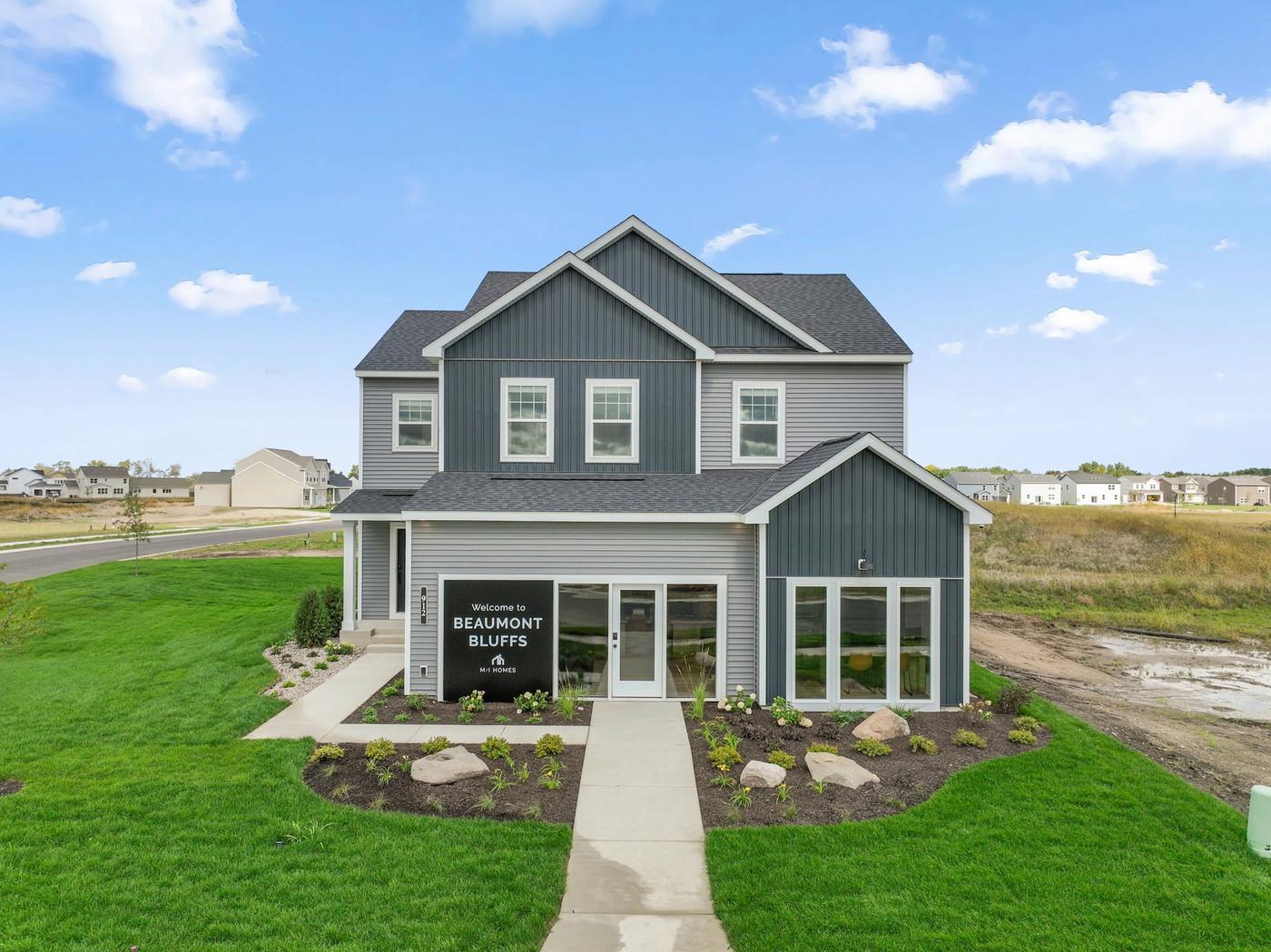 912 Sandy Drive — photo