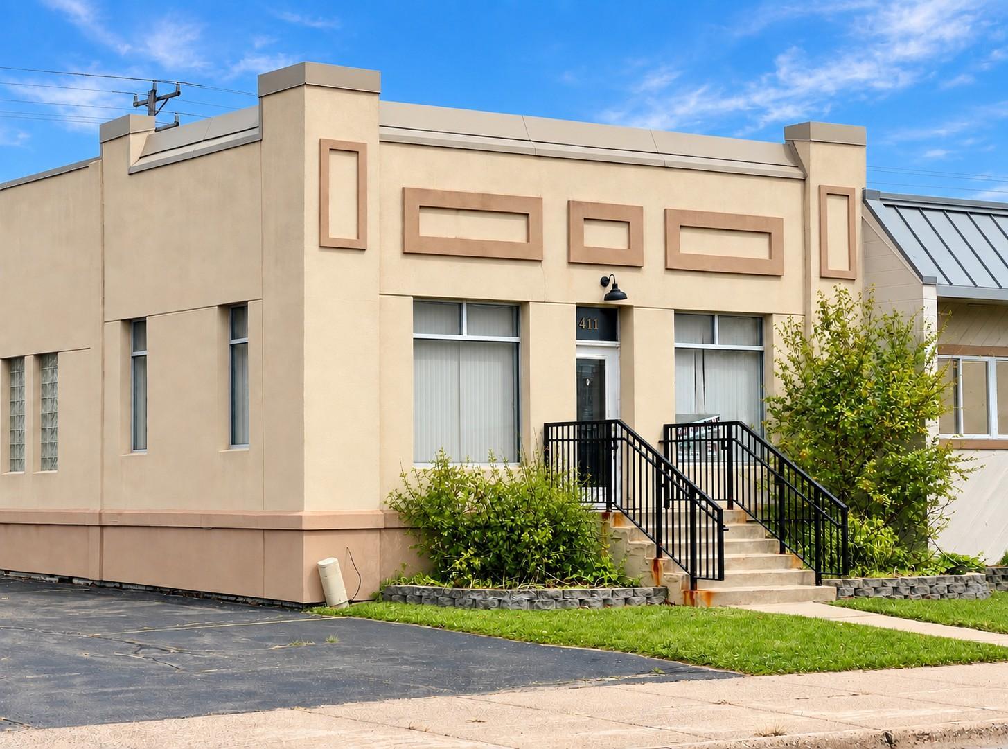411 Front Street West Building — photo