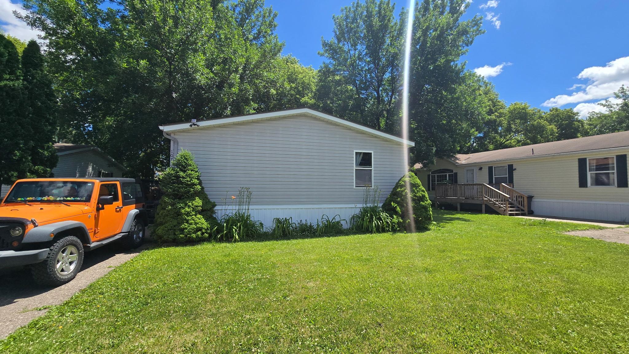 107 Hilton Court — photo