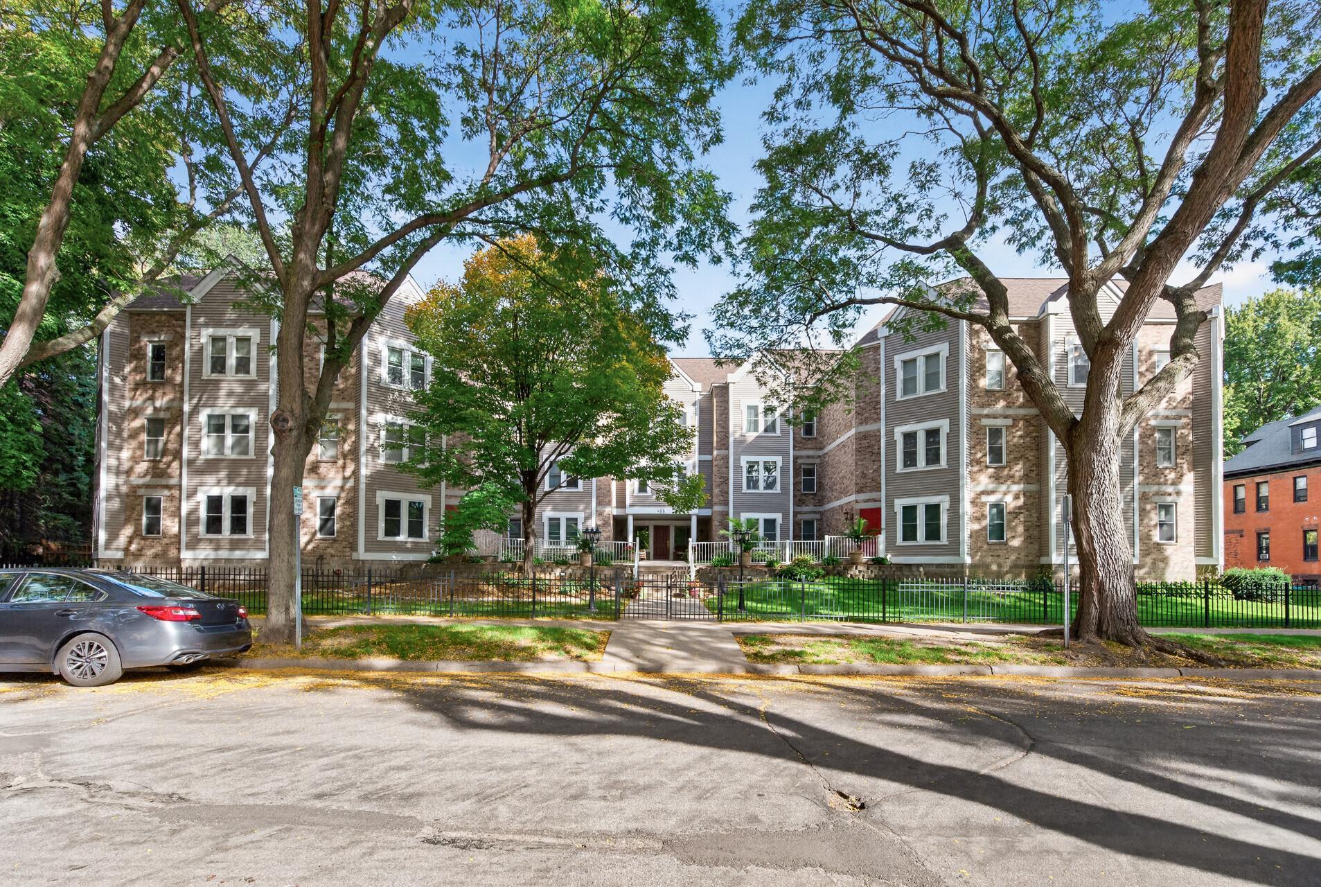 455 Dayton Avenue 308 — photo