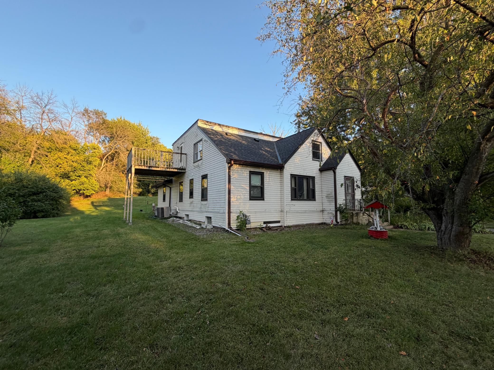 1836 Kennard Street — photo