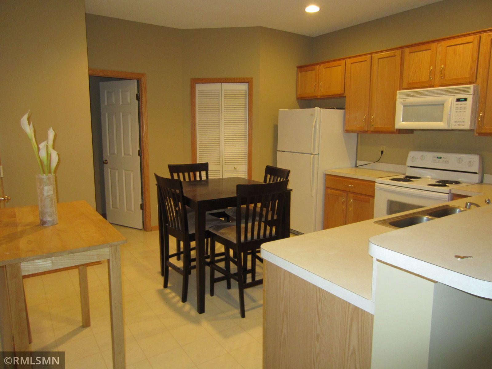 Home in Shoreview, MN 55126 — photo 2
