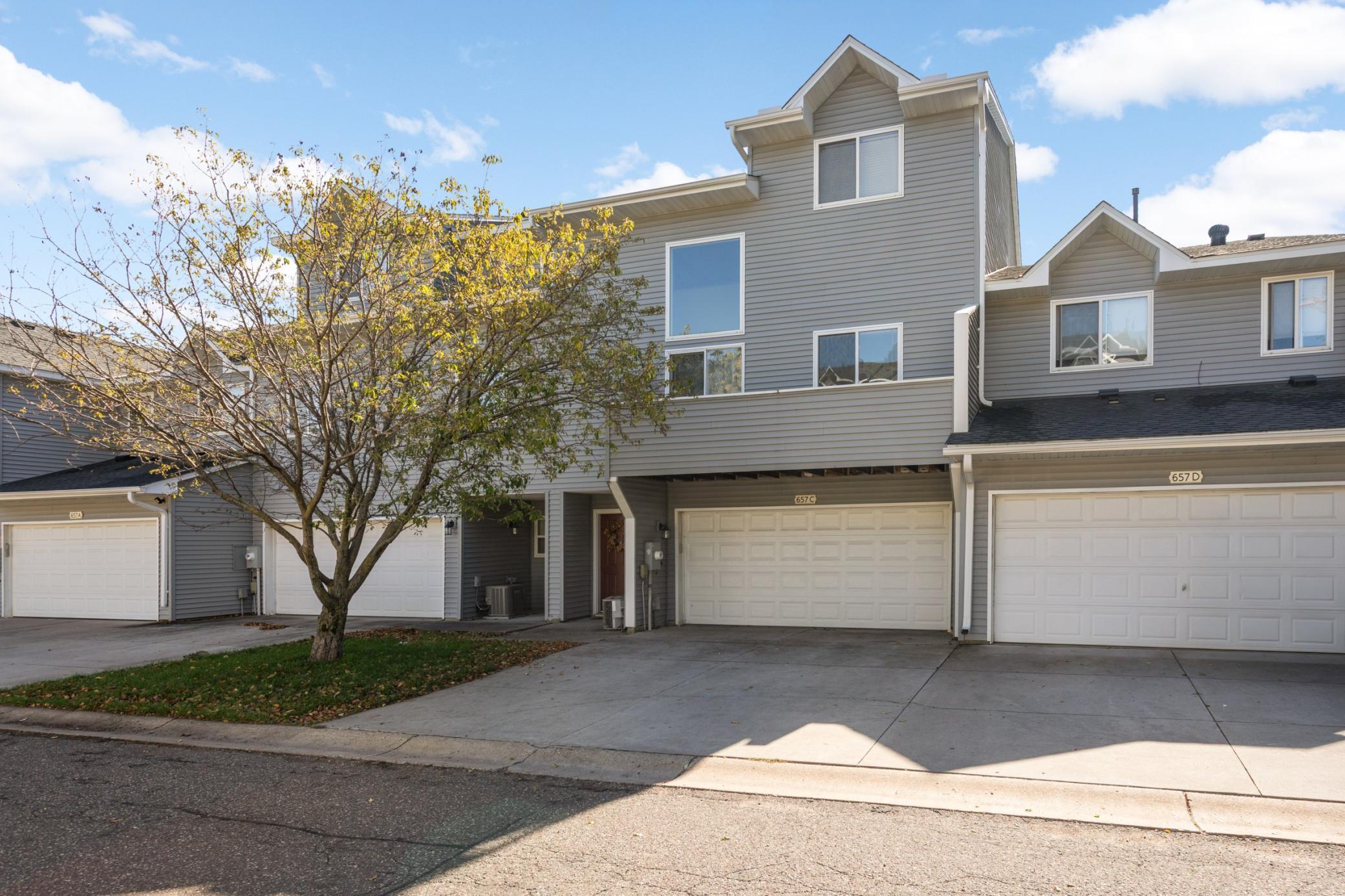 657 Kingfisher Lane Unit C — photo