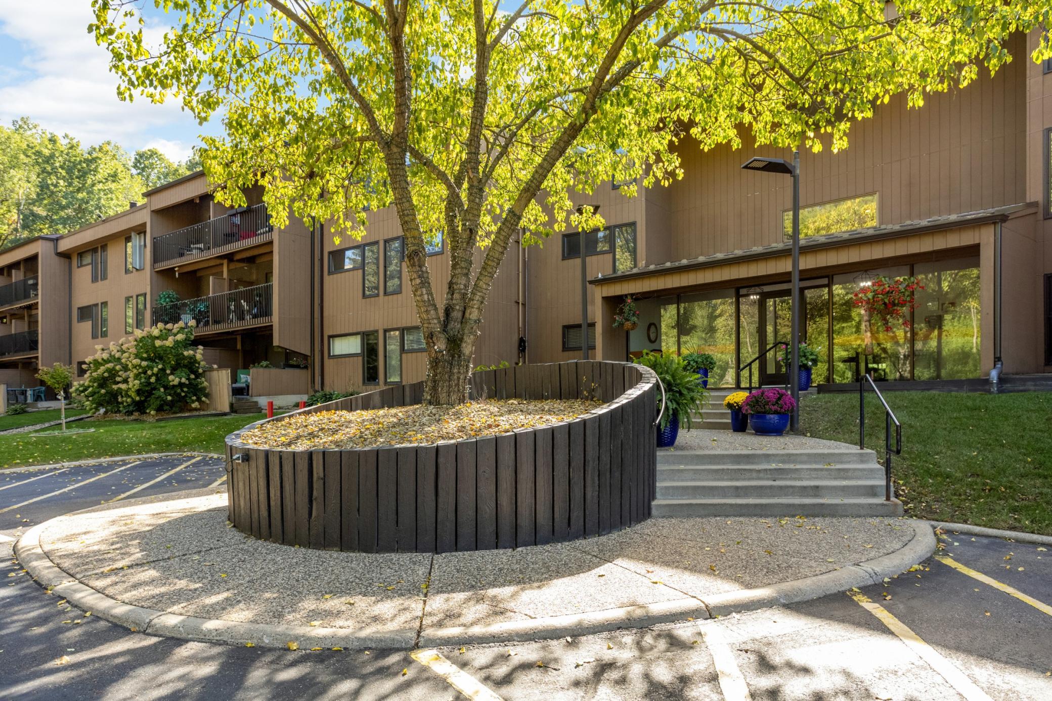 705 E Burnsville Parkway 114 — photo