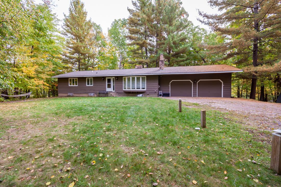 N5636 Spooner Lake Road — photo