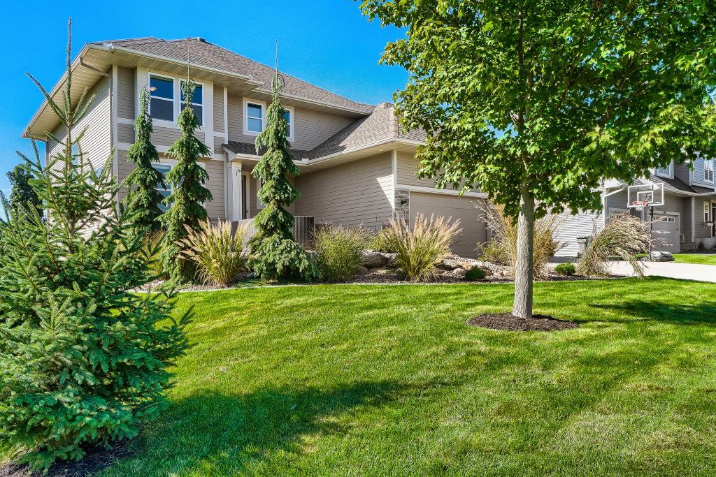 5915 Edgewater Drive — photo