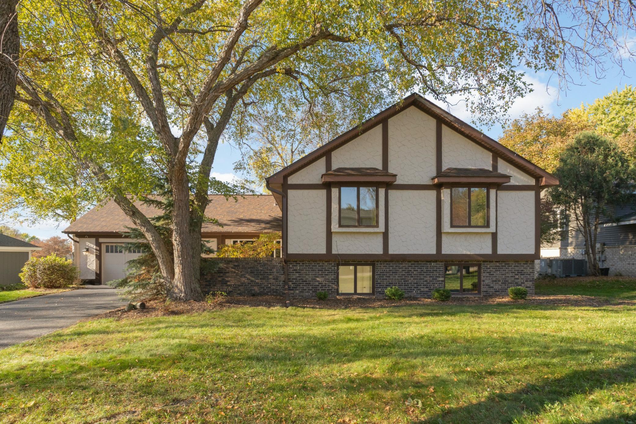 14315 Wedgeway Court — photo