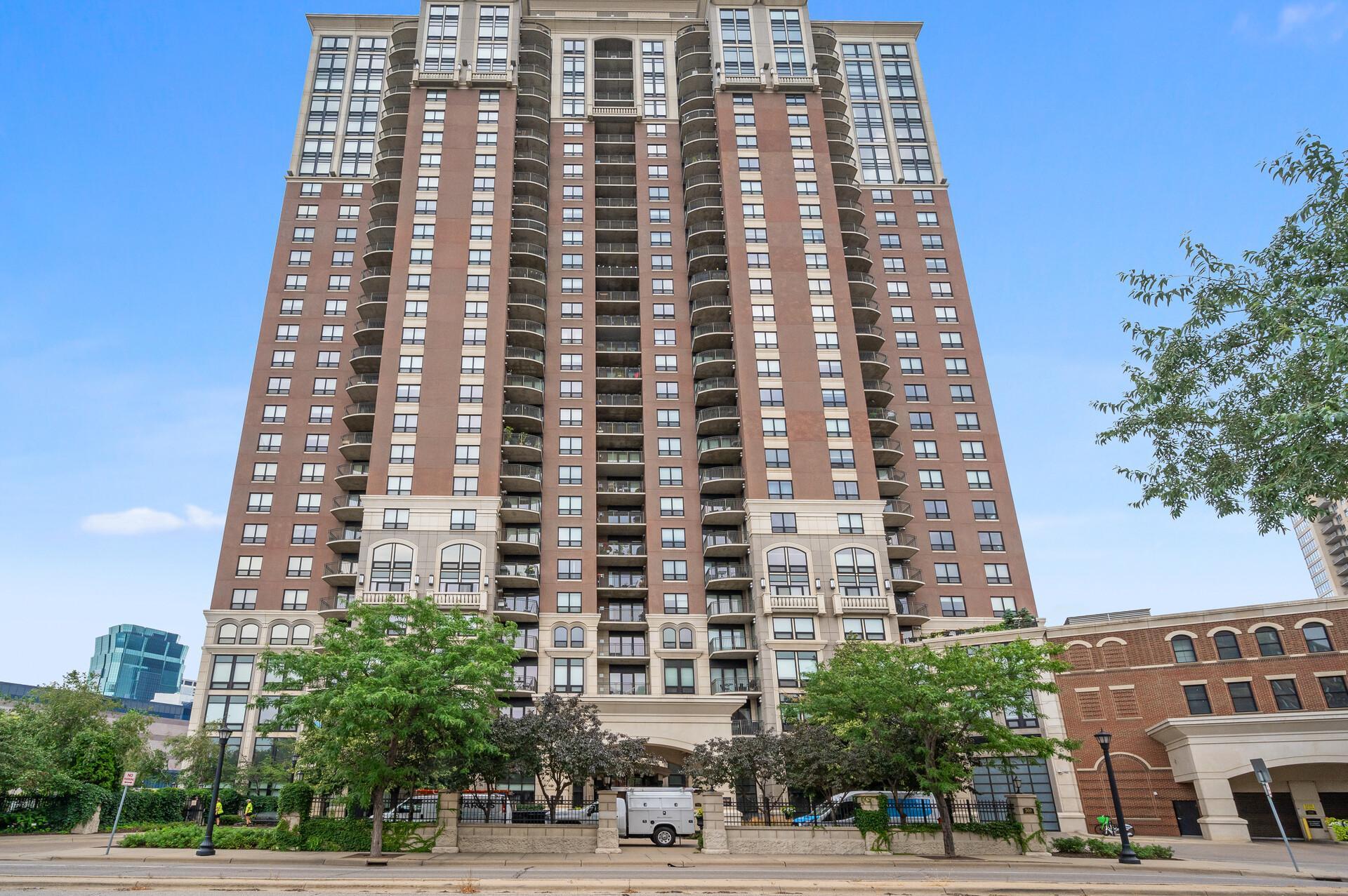 500 E Grant Street Unit 1609 — photo