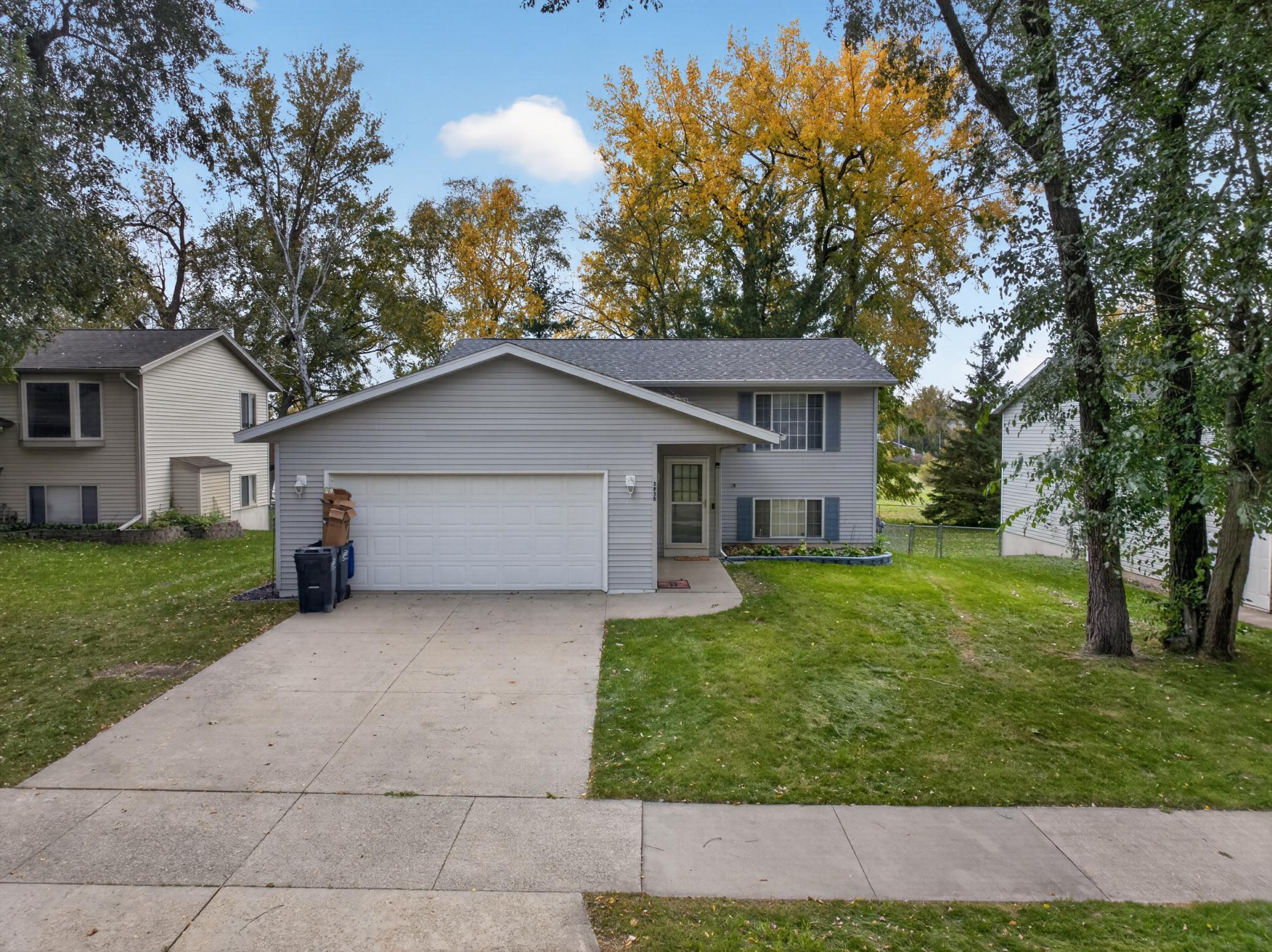 3838 Strathmore Lane SE, Rochester, MN 55904