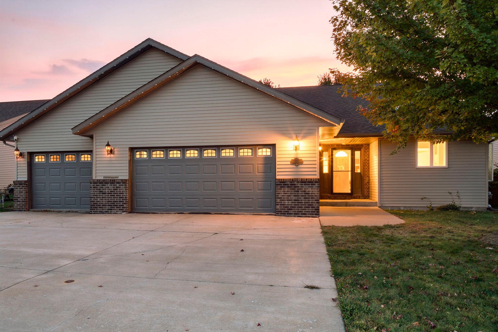 113 Quinion Drive — photo
