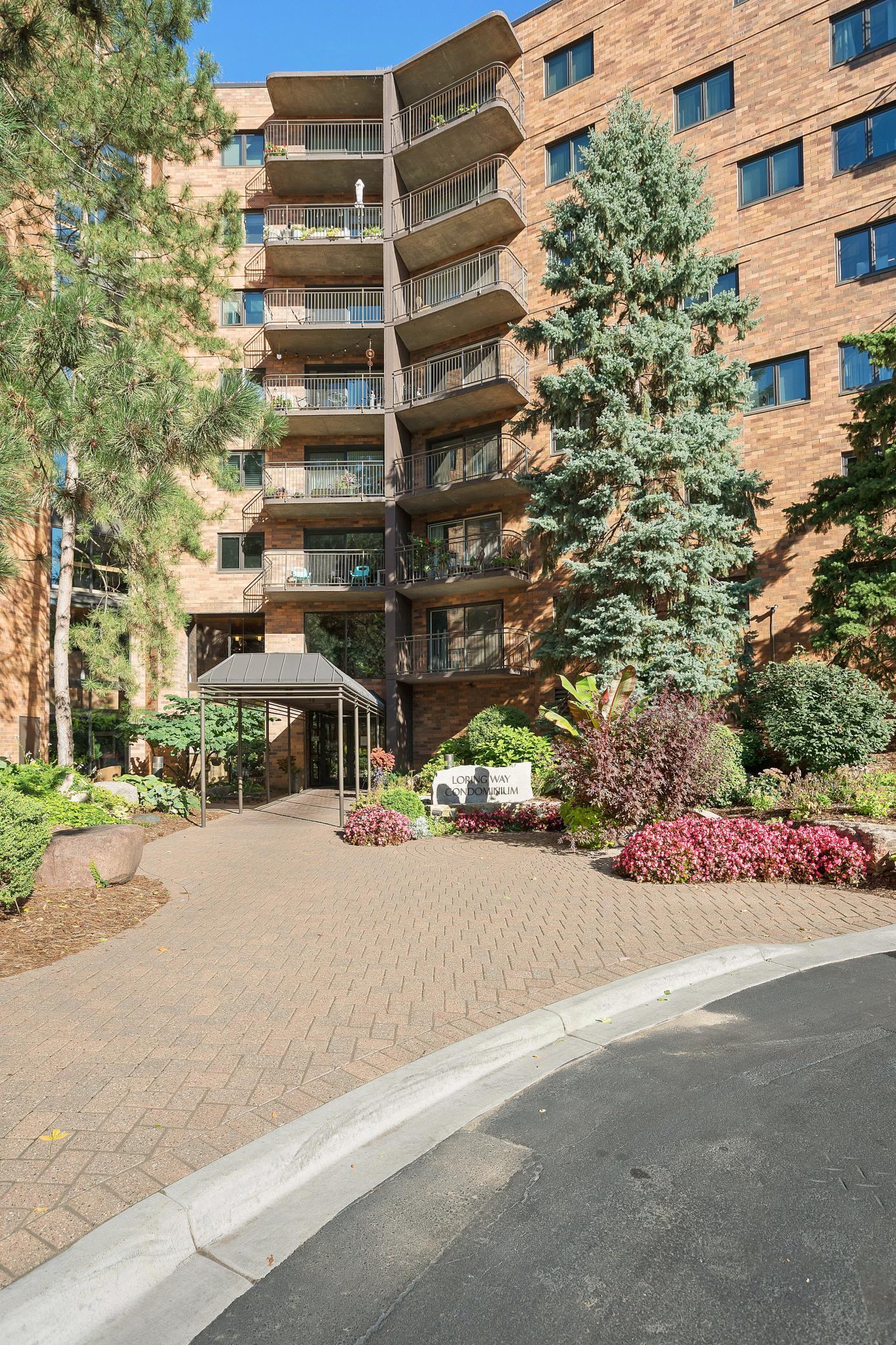210 W Grant Street Unit 218 — photo