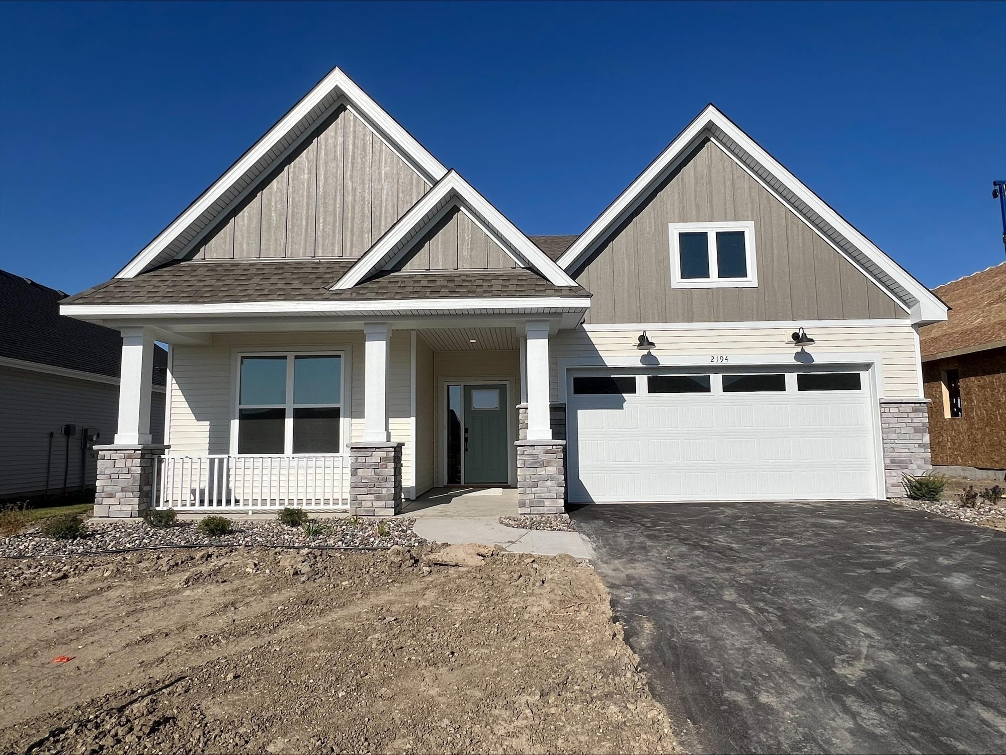 2194 Traverse Drive — photo
