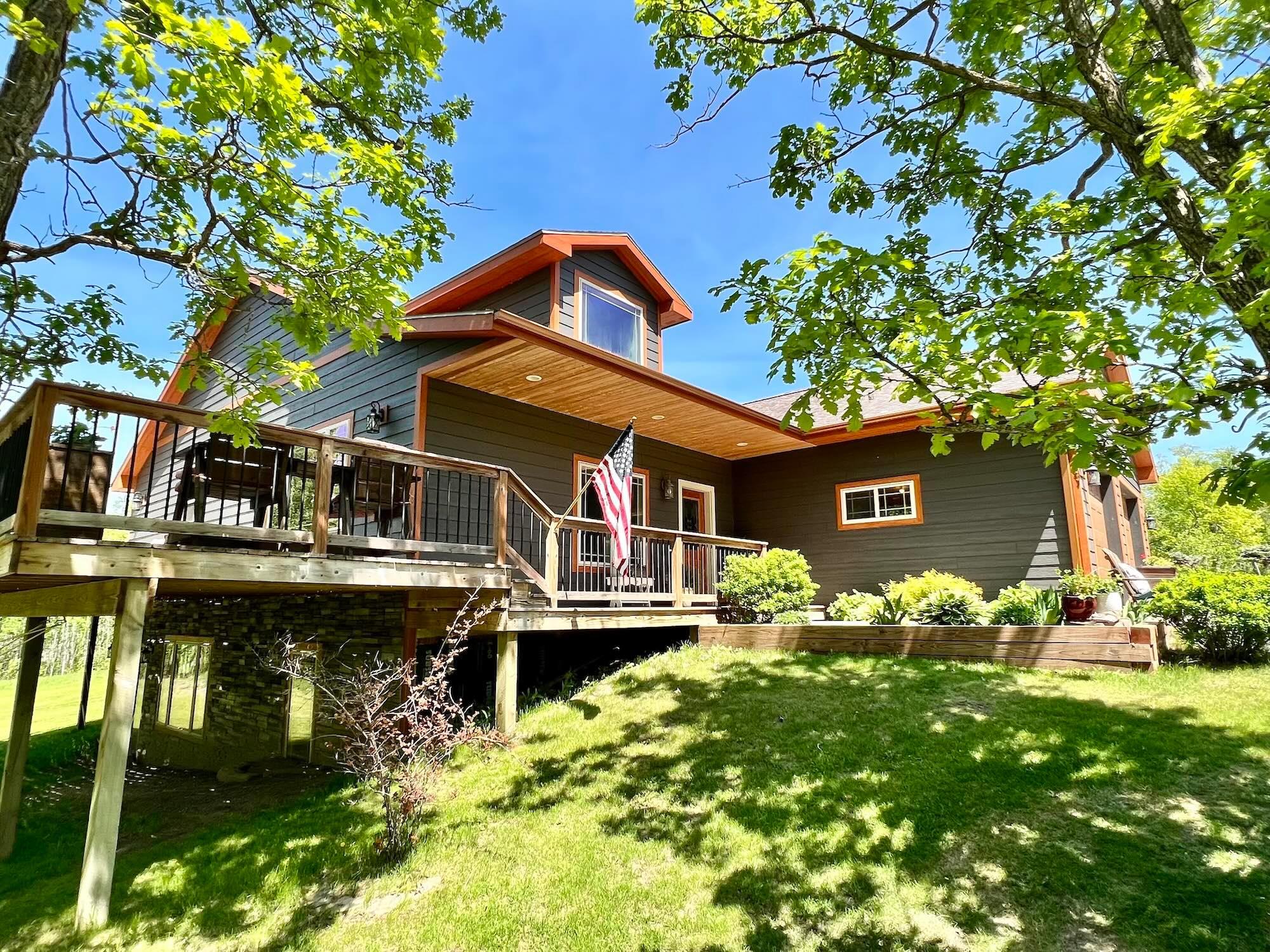 216 Margos Way SW — photo