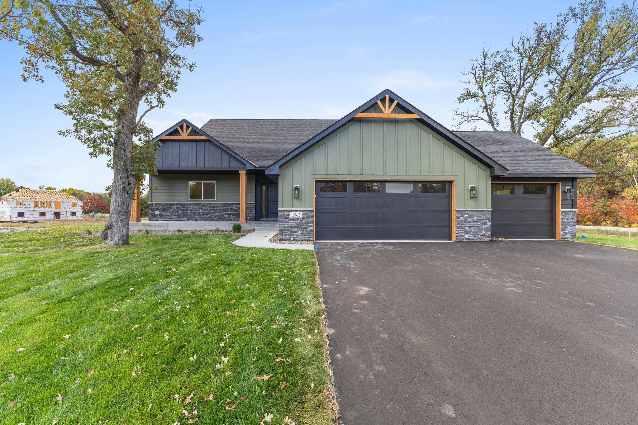15626 Sycamore Street — photo