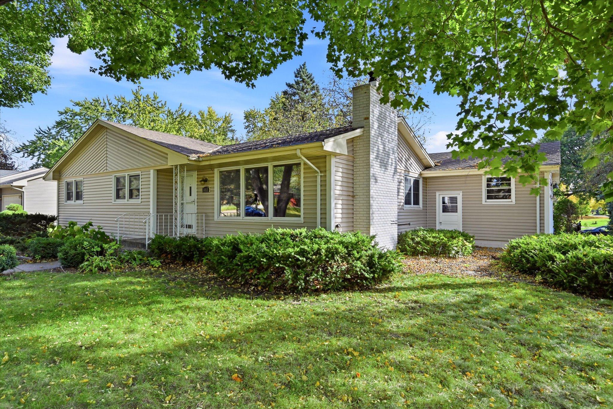 6055 Westbrook Road — photo