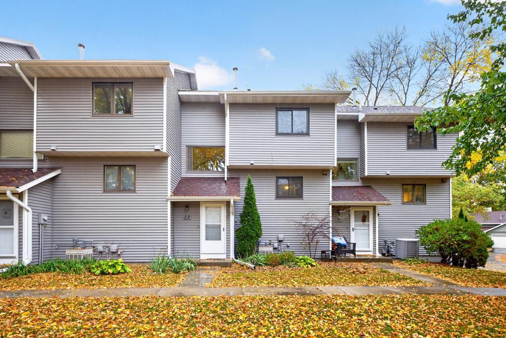29 Elton Ridge Court NW — photo