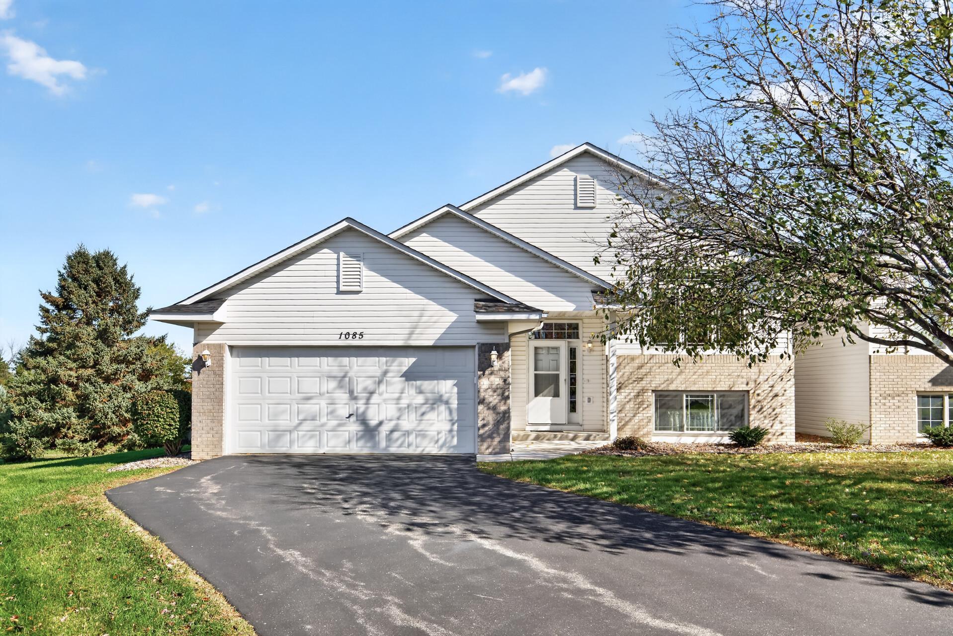 1085 Lilac Court Unit 0 — photo
