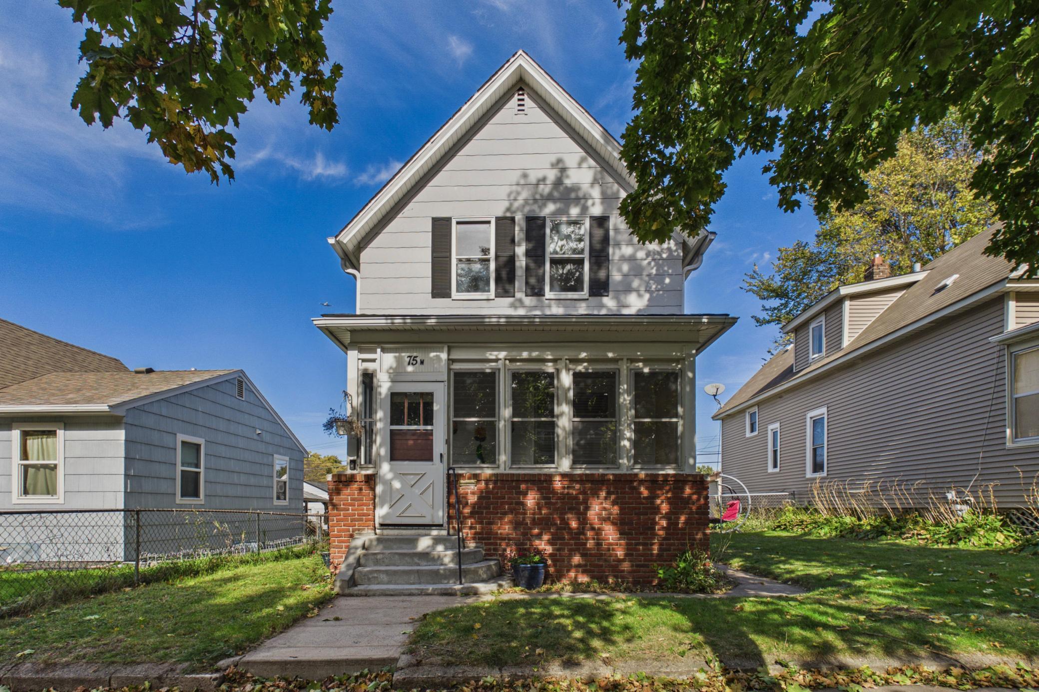 75 Geranium Avenue W — photo