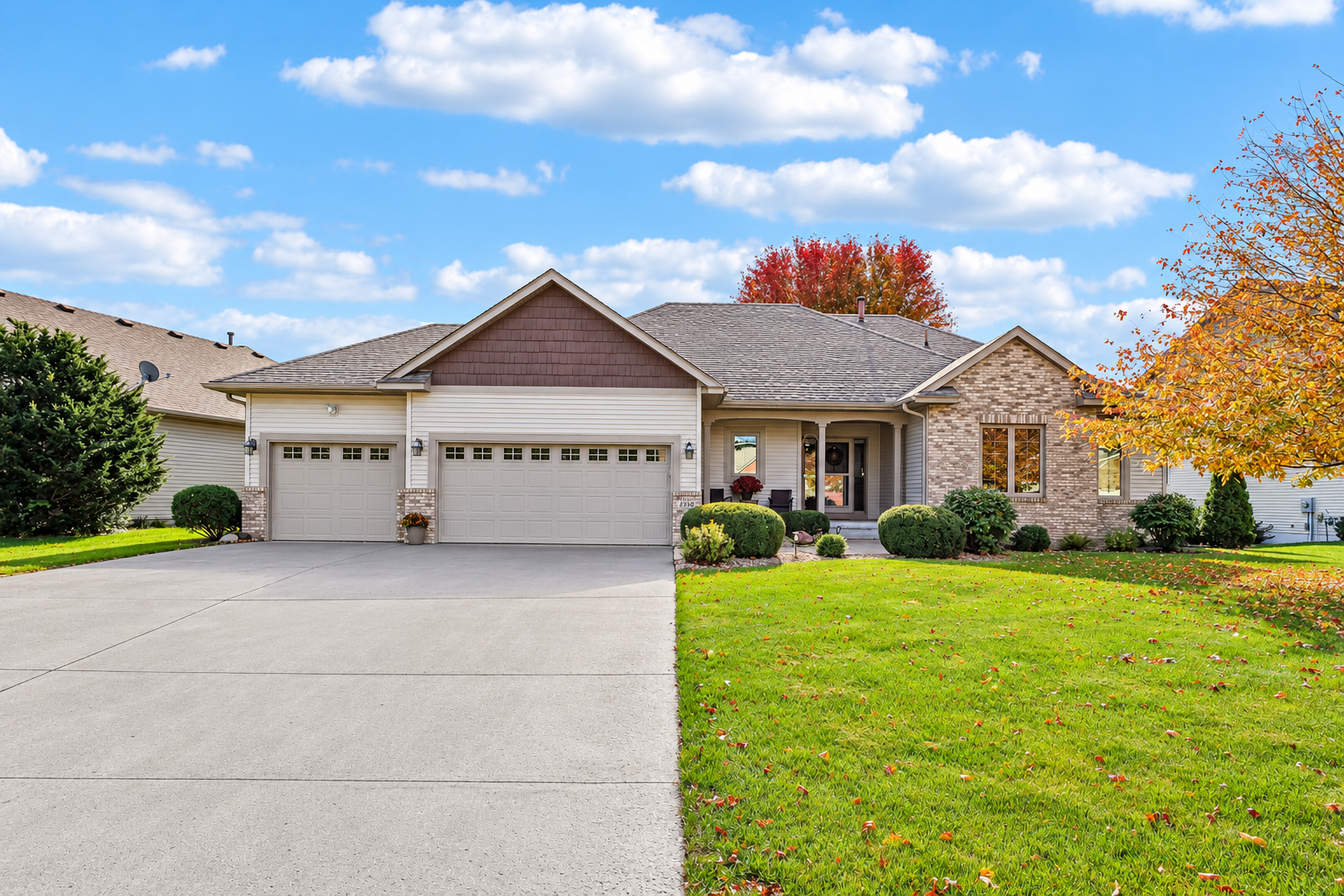 2350 Quail Creek Parkway NE — photo