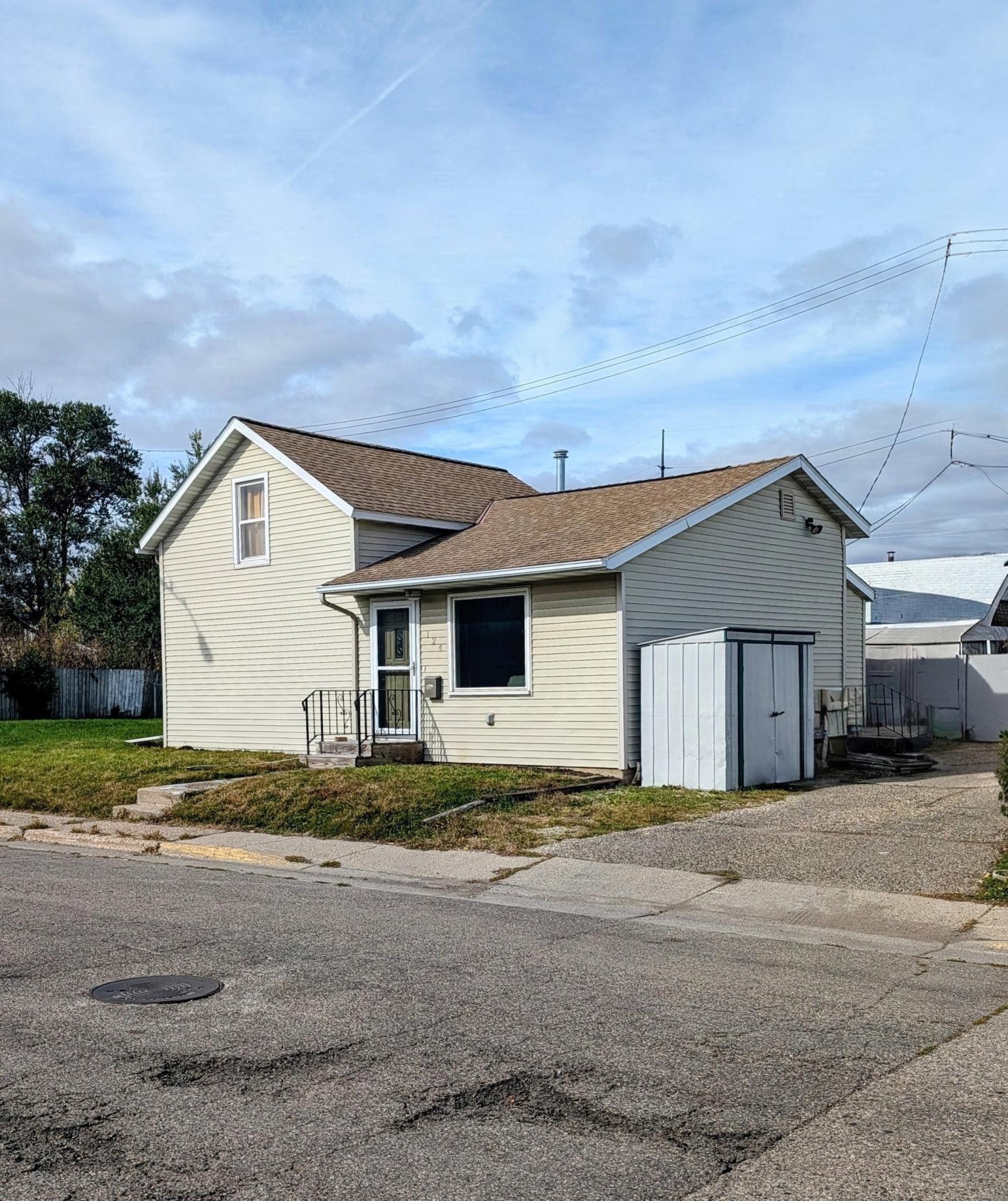 124 W Fremont Street — photo