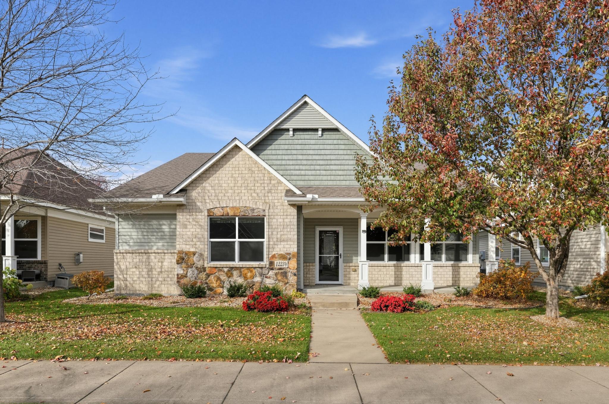 12234 Naples Street NE — photo