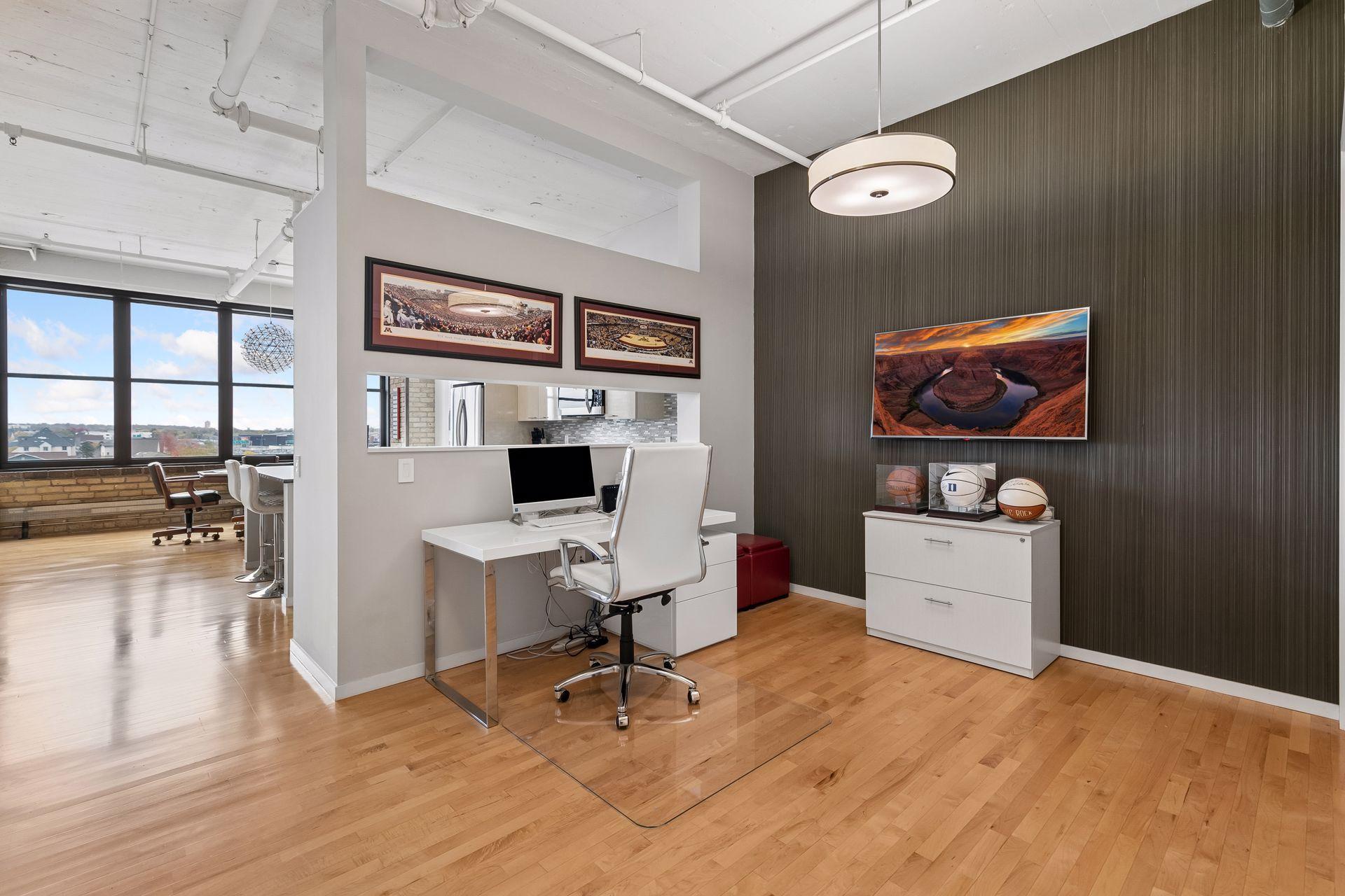290 Market Street Unit 502 — photo