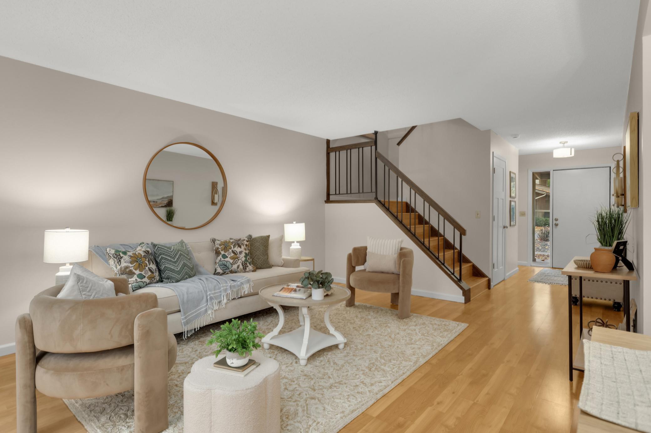 10203 Scarborough Road — photo