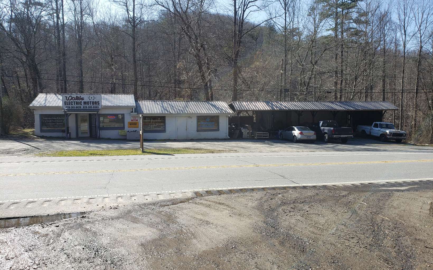 3697 Hwy 64W — photo