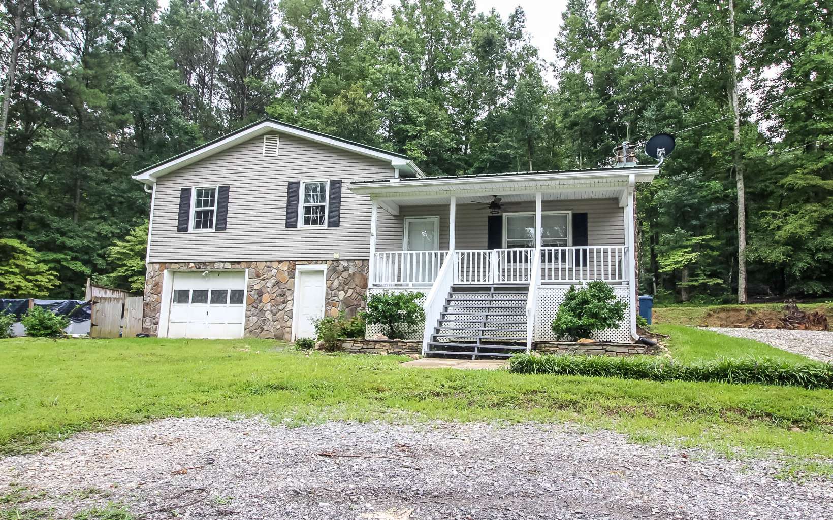 981 Old Talking Rock Hwy — photo