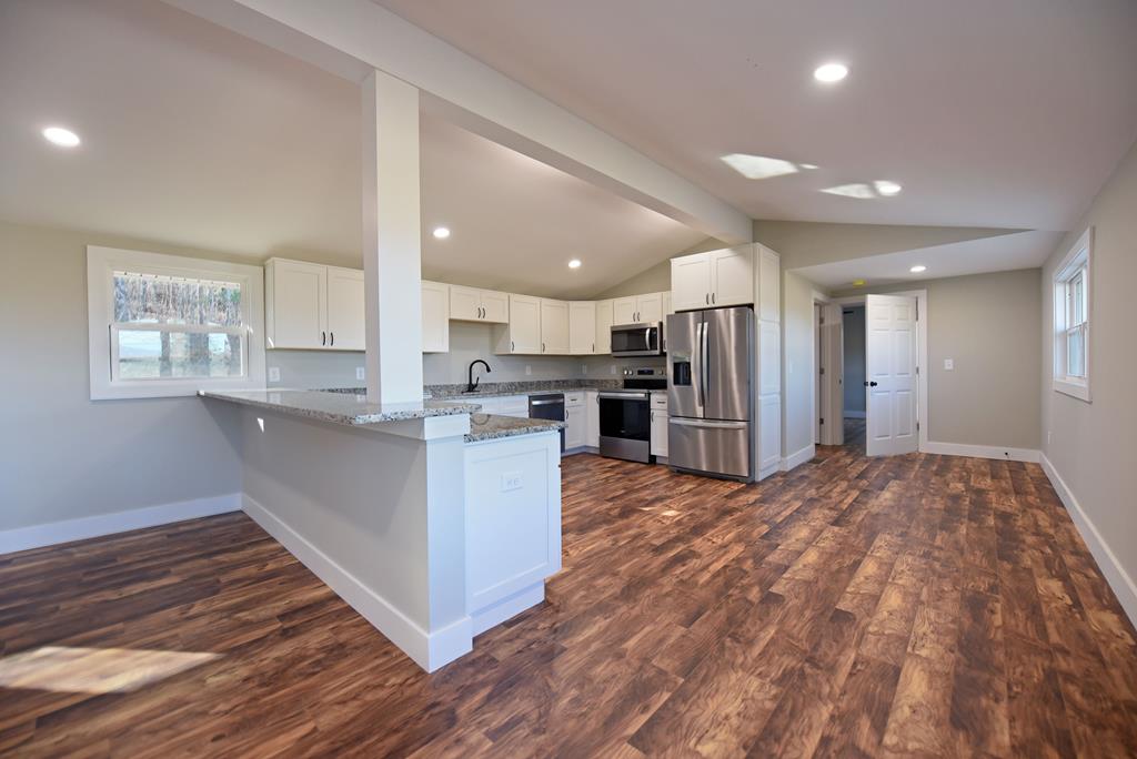 16 Sims Road — photo