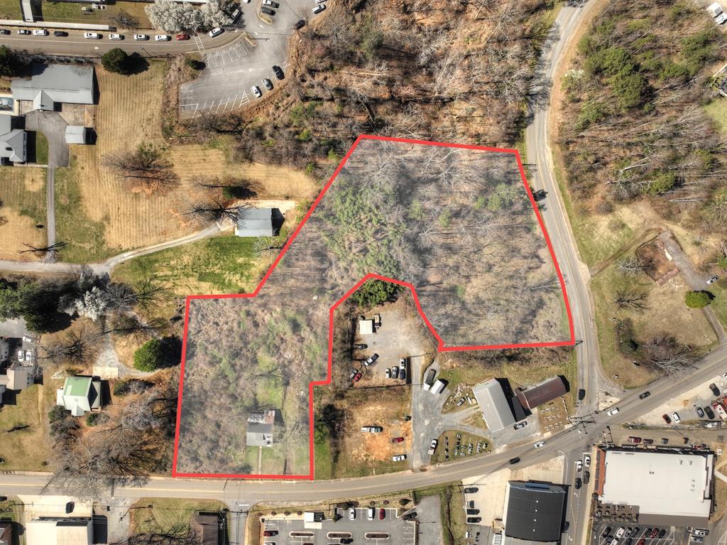 340 W First Street, Blue Ridge, GA 30513 — photo 2