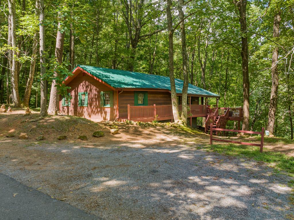 131 Hickory Trace — photo