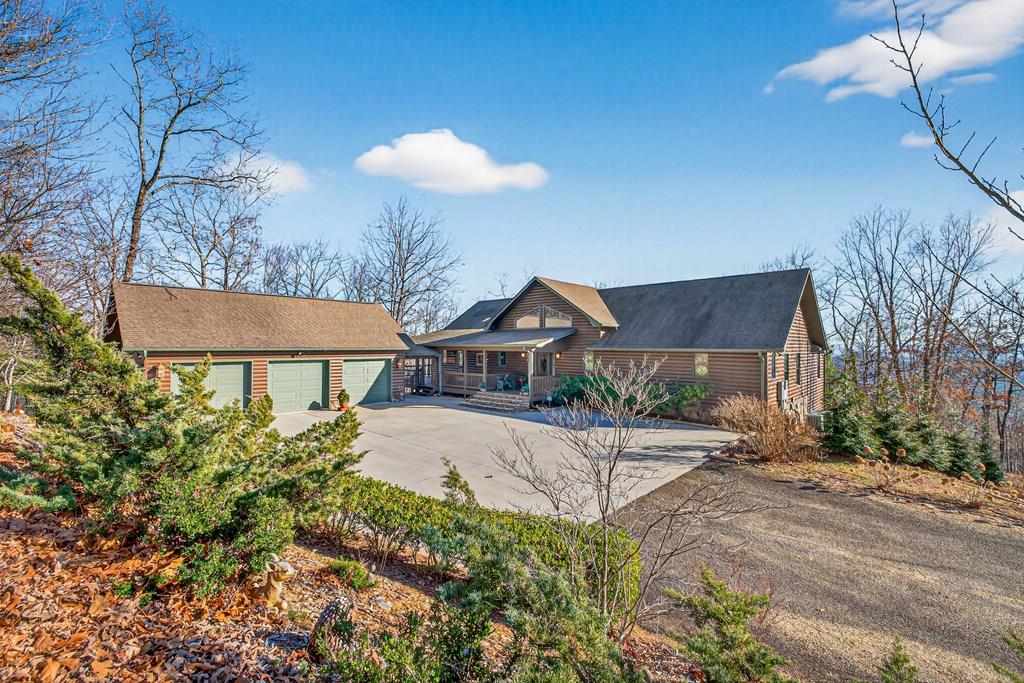 200 Twelve Oaks Drive — photo