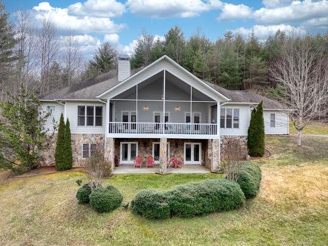 105 Carroll Lake Lane — photo