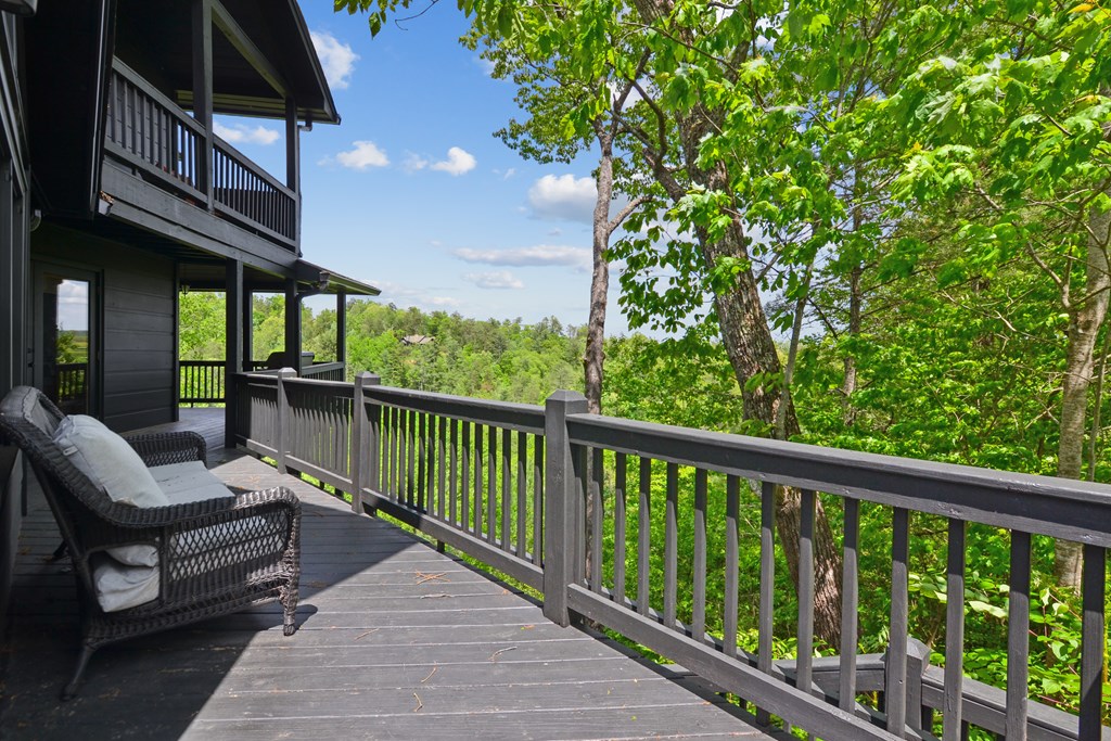 305 Skybound Road, Blue Ridge GA 30513 — photo 3