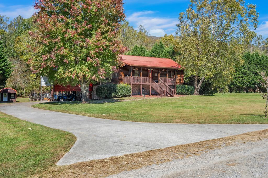 32 Mountain Meadows Drive — photo