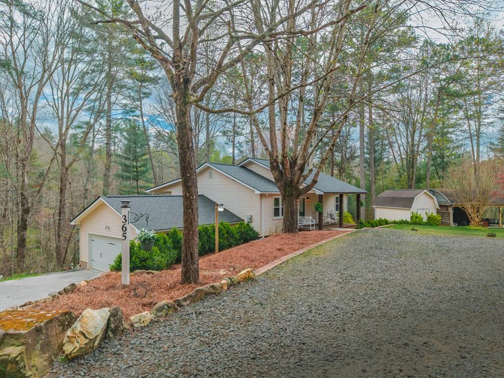 365 Quarles Lane — photo